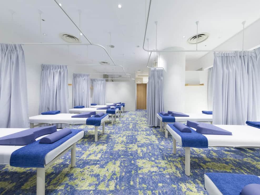 千代田区 東京駅 iCure鍼灸接骨院 丸の内 ギャラリー2