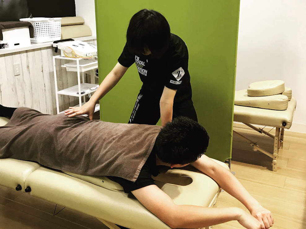 福岡市西区 姪浜駅 アイズスポーツ整骨院 ウエストコート姪浜院 ギャラリー2