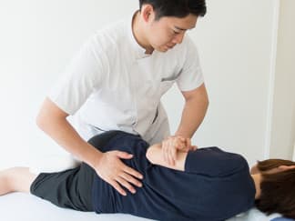 大阪市中央区 本町駅 iCure鍼灸接骨院 本町 ギャラリー3