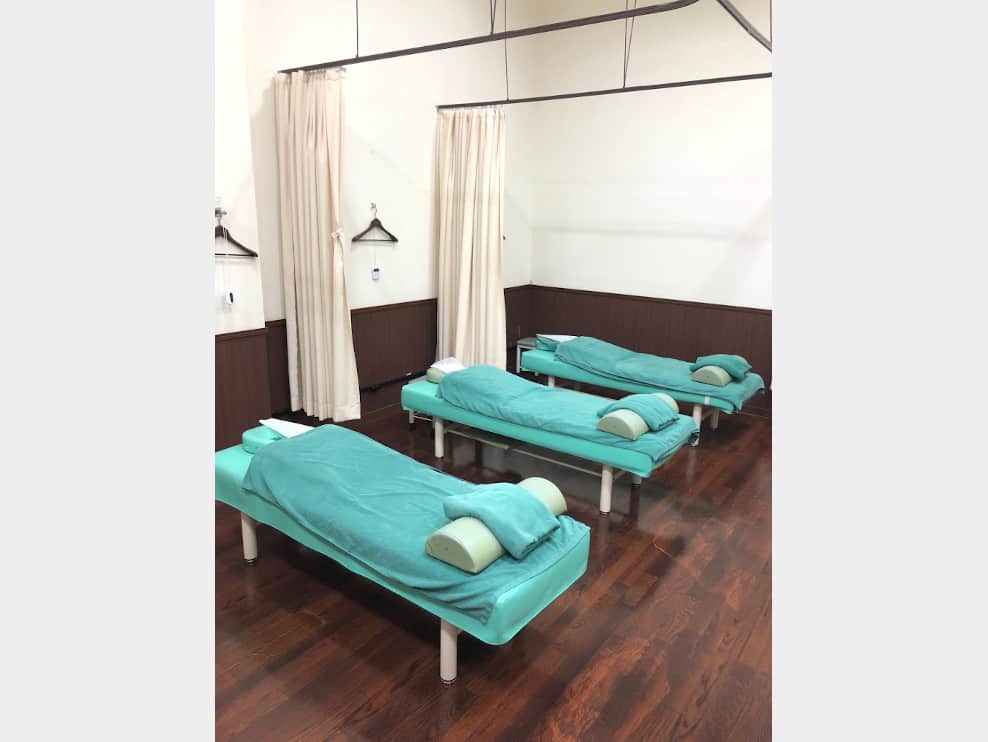 げんき堂整骨院けやきウォーク前橋の施術スペース