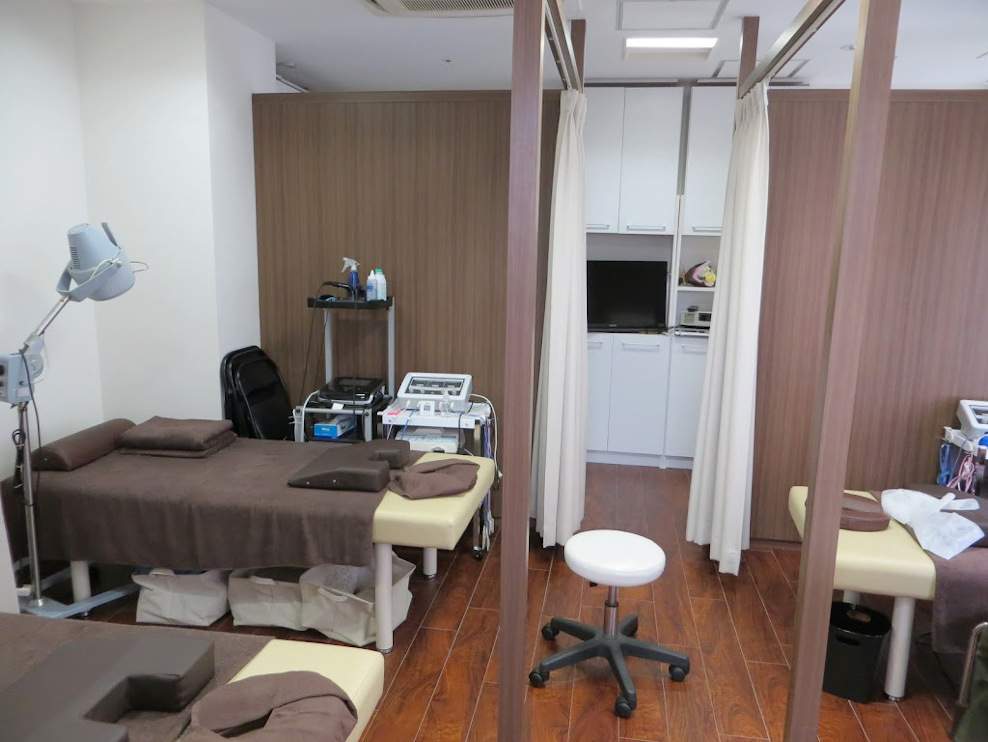 荒川区 南千住駅西口 南千住駅前整骨院・鍼灸院 ギャラリー2