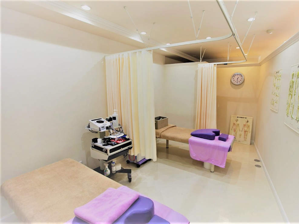 名古屋市東区 久屋大通駅 整骨・筋膜リリース いずみの治療院 ギャラリー2