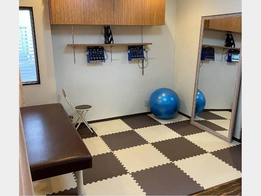 大阪市北区 扇町駅 アヴィススポーツ扇町鍼灸整骨院 ギャラリー2