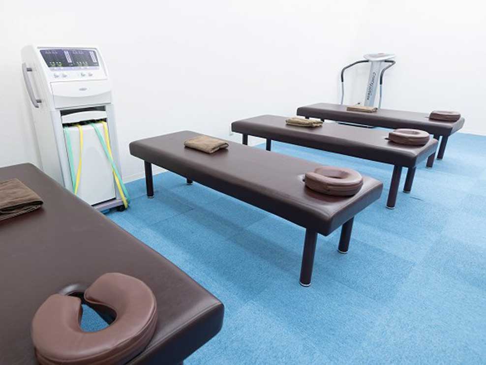 鹿児島市 宇宿駅 らくなる整骨院 桜ヶ丘院 ギャラリー2