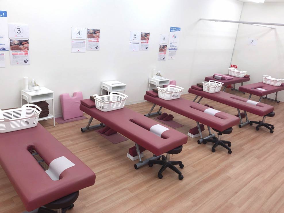 豊中市 緑丘停留所 あい鍼灸院・接骨院 イオンタウン豊中緑丘院 ギャラリー2